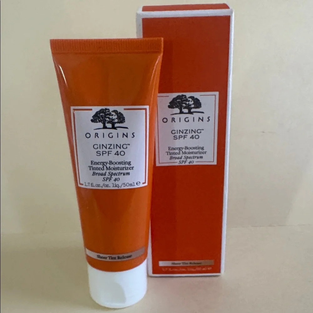 ORIGINS Ginzing SPF 40 Energy-Boosting Tinted Moisturizer 1.7oz NIB $48